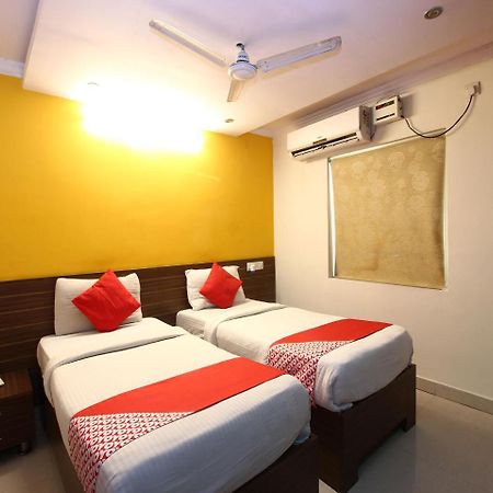 Oyo 17375 My Place Kondapur Hicc Hyderabad Exterior photo