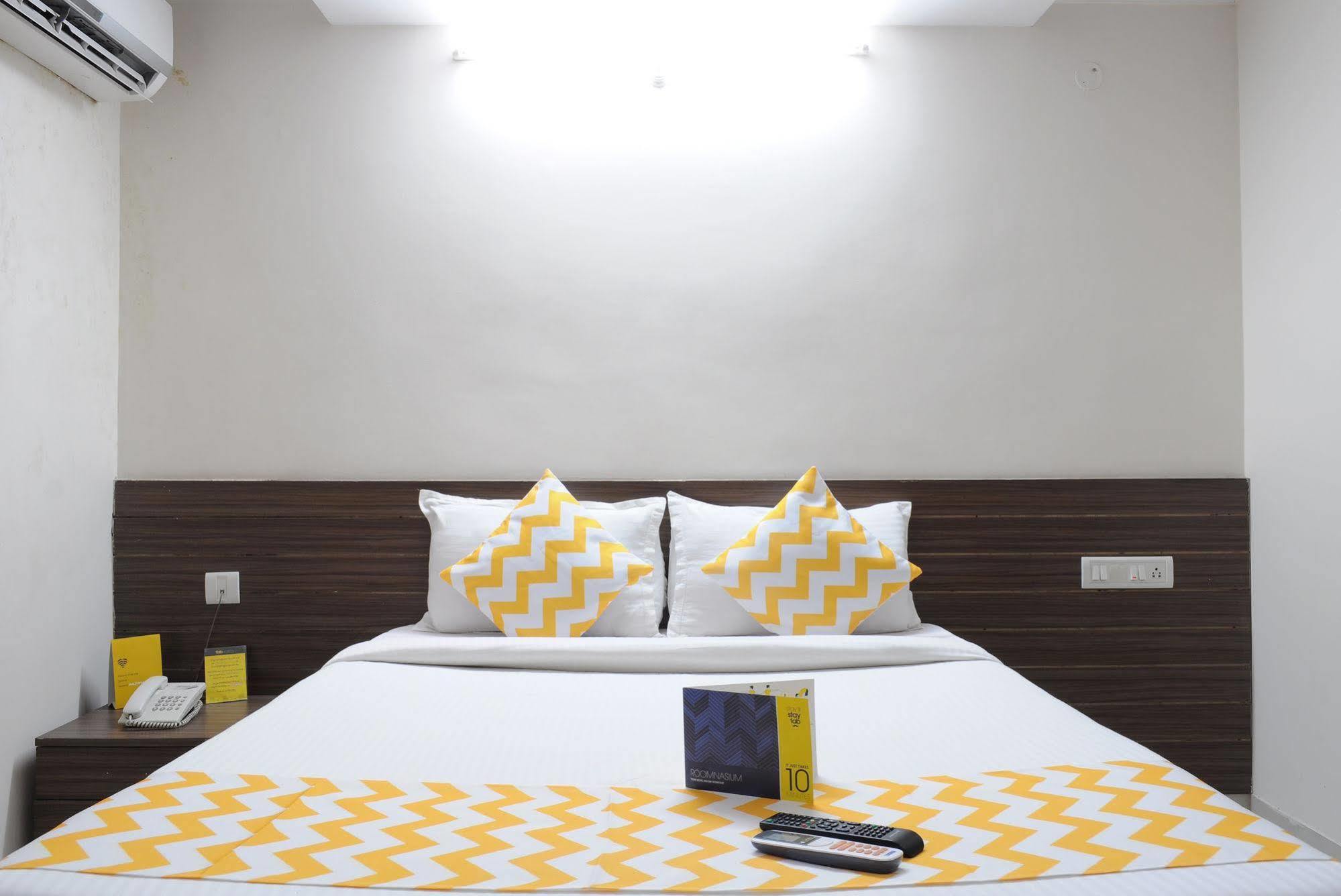 Oyo 17375 My Place Kondapur Hicc Hyderabad Exterior photo